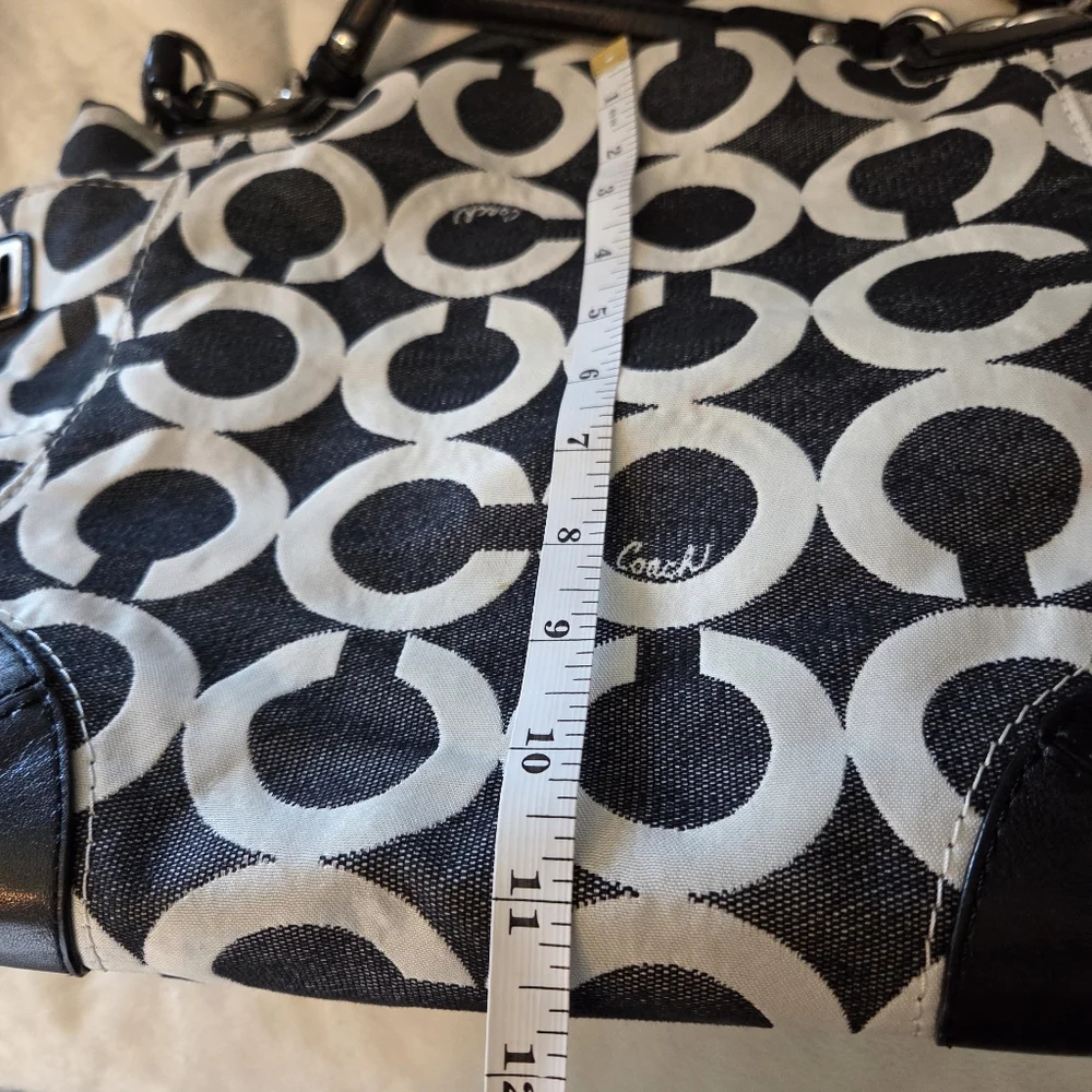 Coach Black and White Signature Purse OP Art - Picture 13 of 13